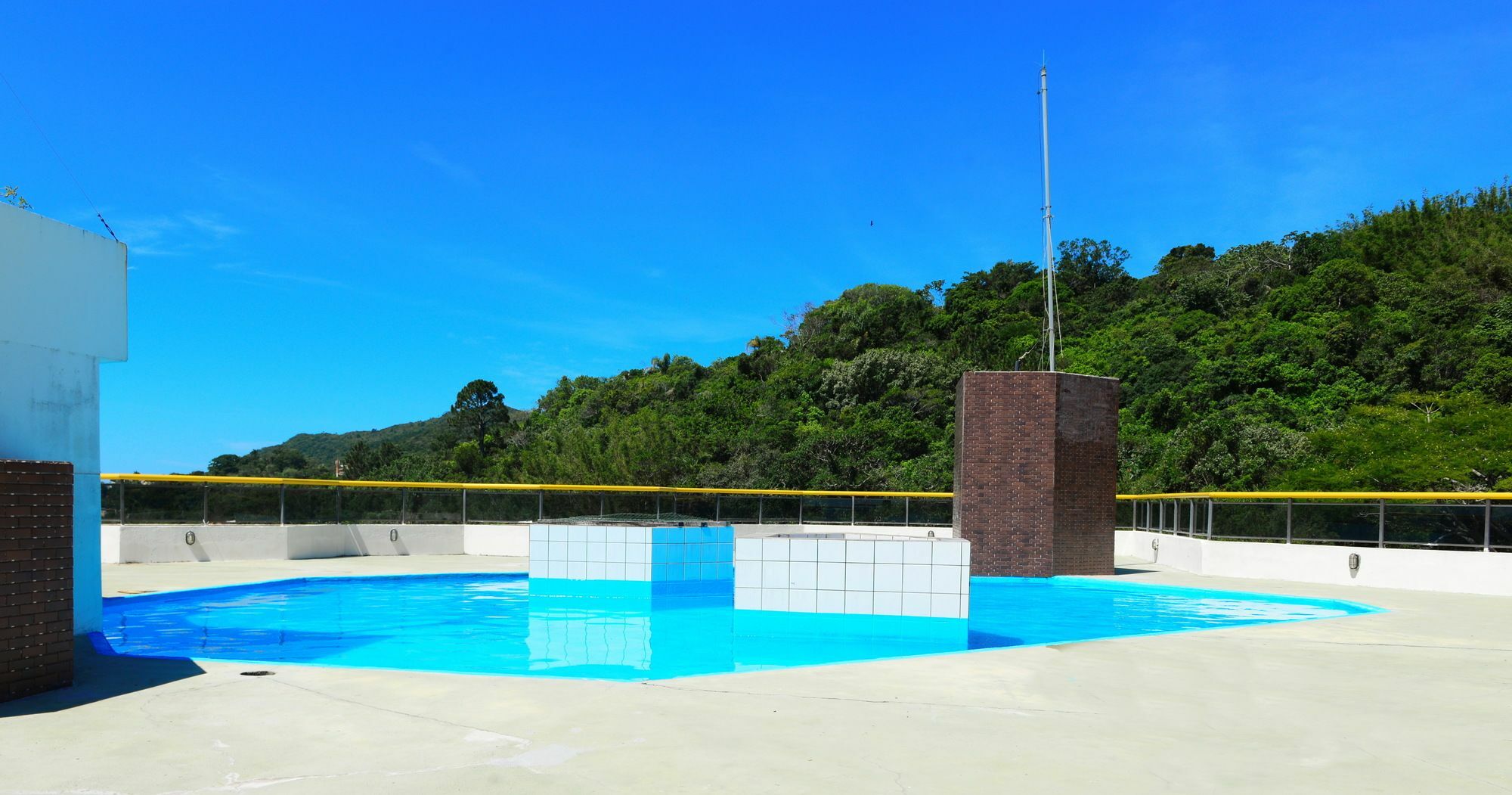 Boulevard Ponta Das Canas 塞尔苏拉穆斯州长镇 外观 照片
